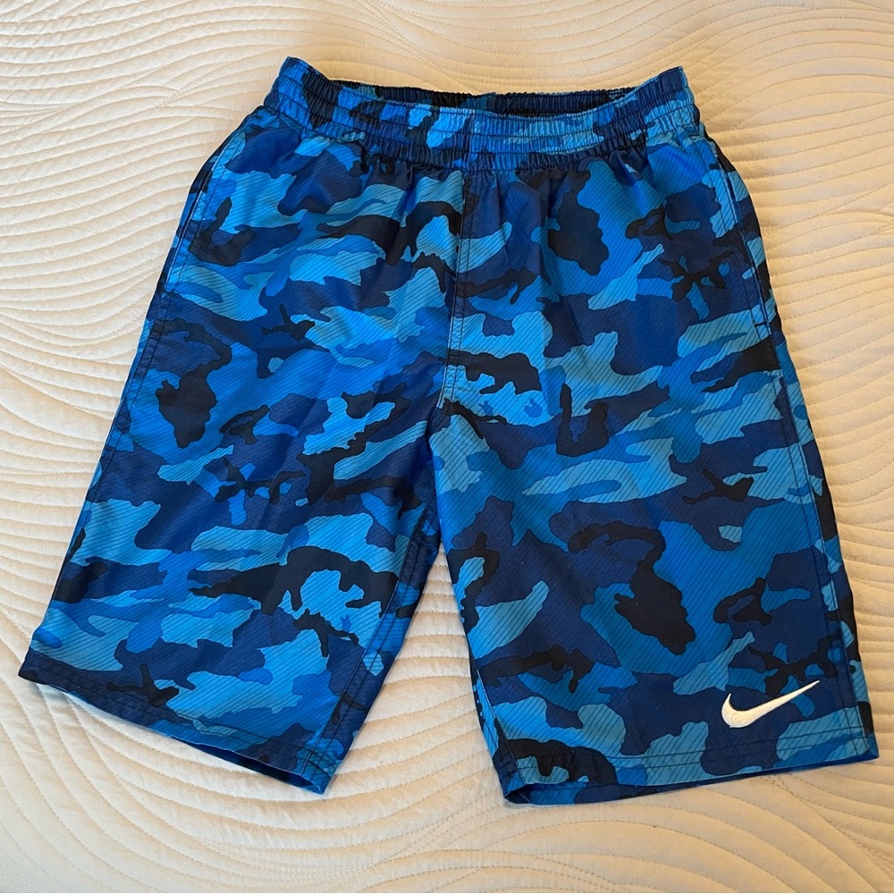 NIKE Boys Swim Trunks Size L